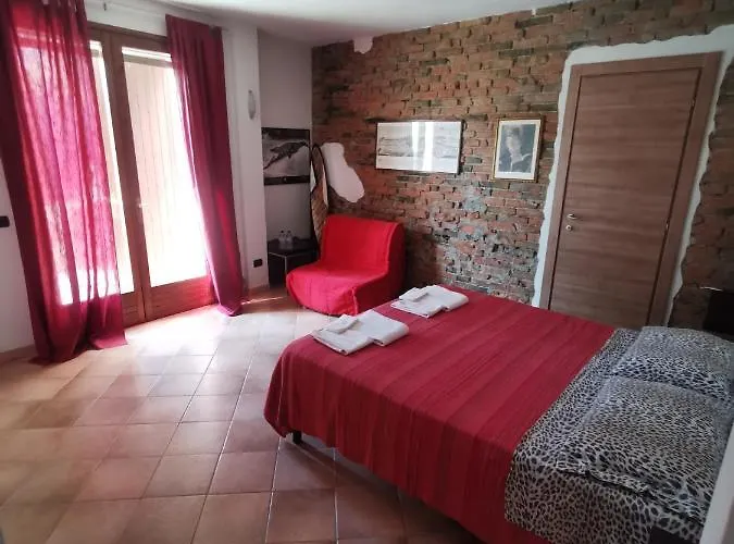 Fondo Marsiglia 110 B&B 리도 디 스피나