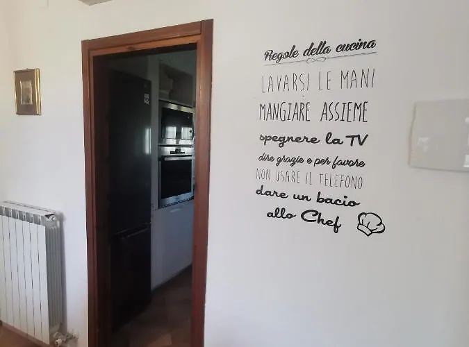 Nocleg ze śniadaniem Fondo Marsiglia 110